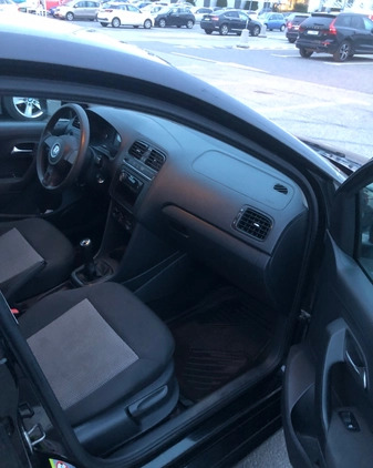 Volkswagen Polo cena 17000 przebieg: 110500, rok produkcji 2011 z Łódź małe 232